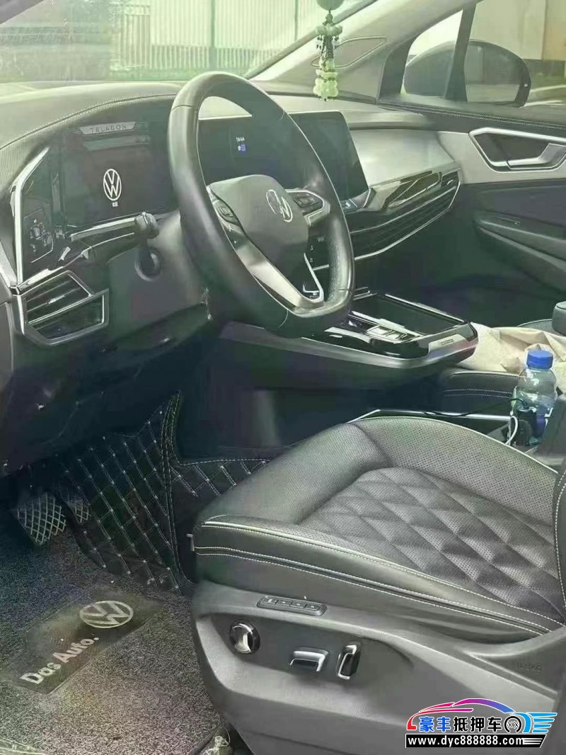 21年大众揽镜轿车抵押车出售