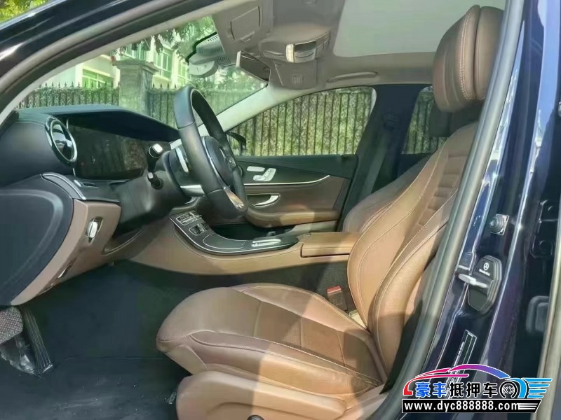 20年奔驰E轿车抵押车出售