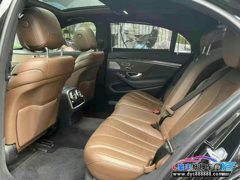 19年奔驰S轿车抵押车出售