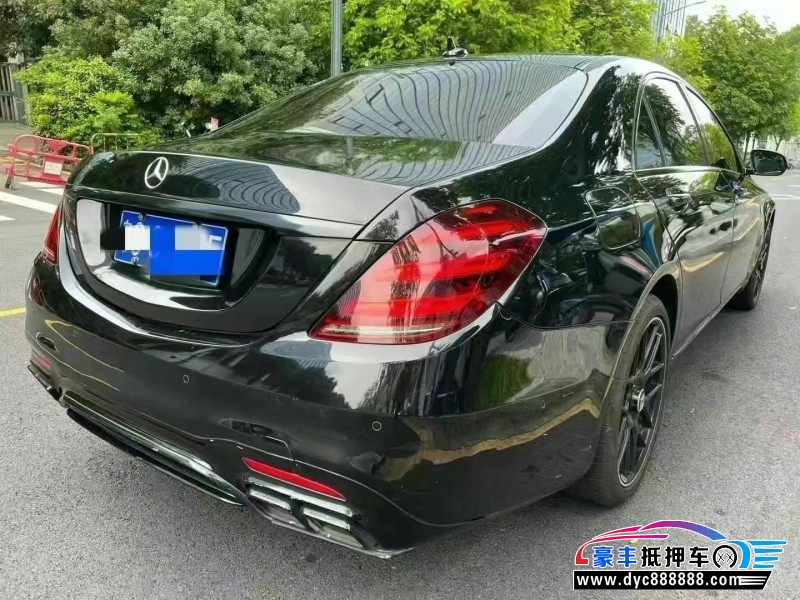 19年奔驰S轿车抵押车出售