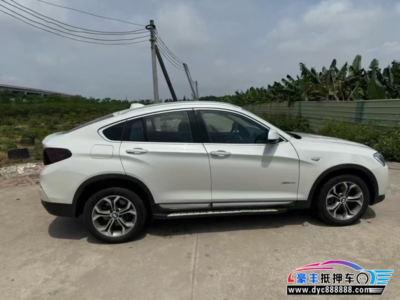 17年宝马X4轿车抵押车出售