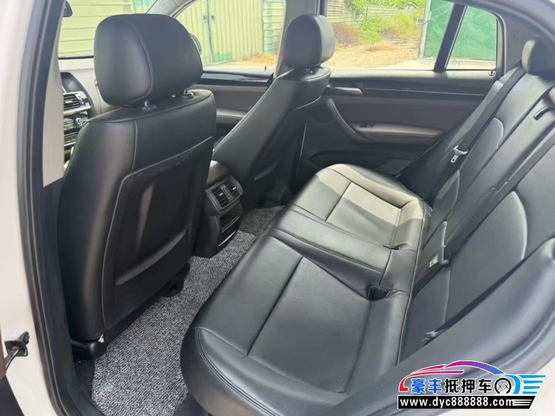 17年宝马X4轿车抵押车出售