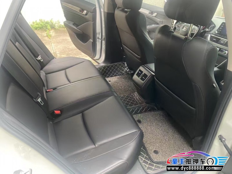 21年本田雅阁轿车抵押车出售