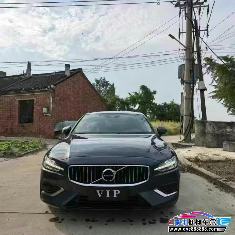 抵押车出售22年沃尔沃S60轿车