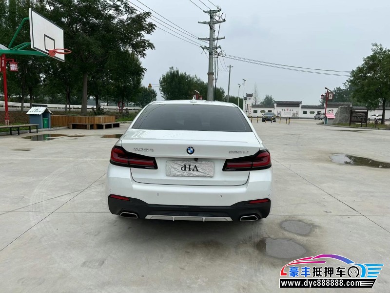 21年宝马5系轿车抵押车出售