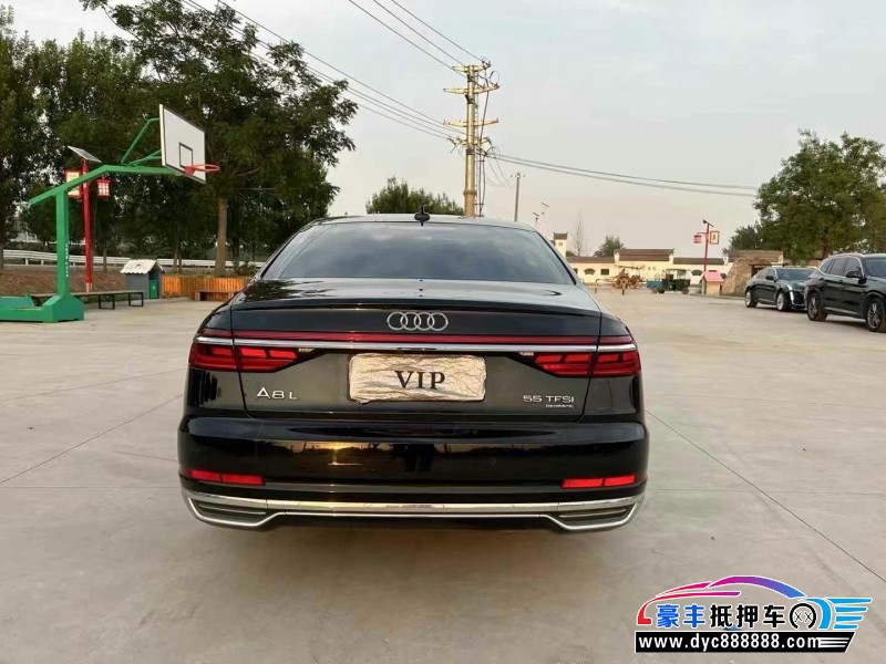 20年奥迪A8L轿车抵押车出售