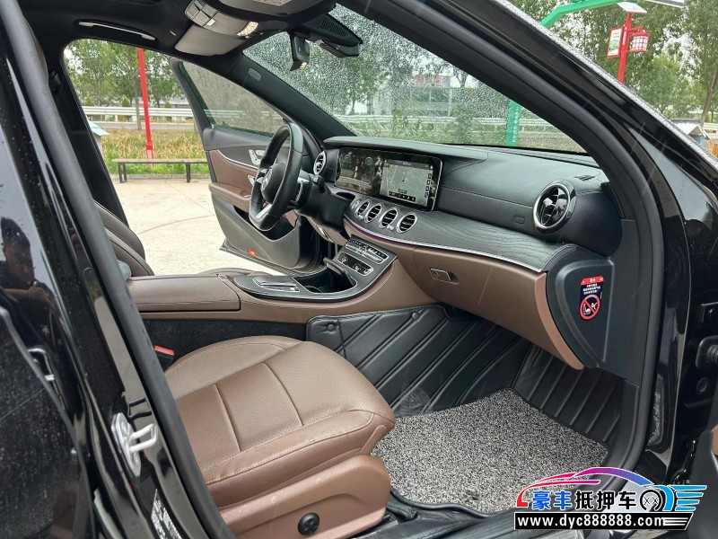 21年奔驰E轿车抵押车出售