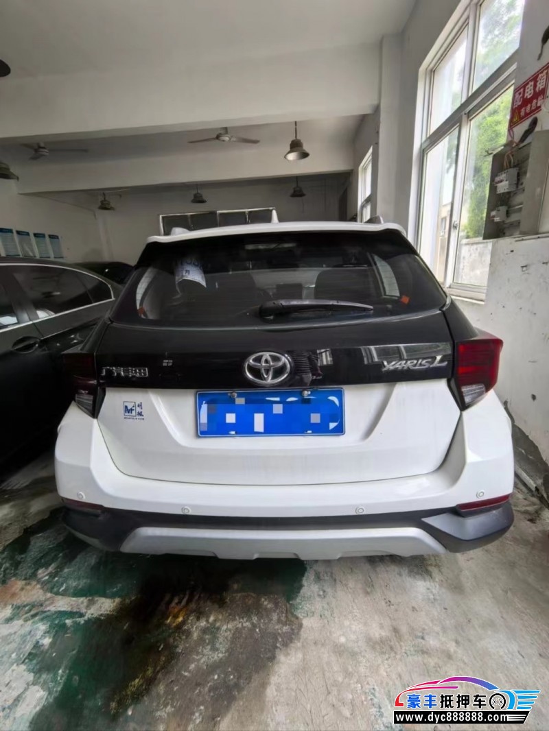 21年丰田YARiS L 致炫轿车抵押车出售