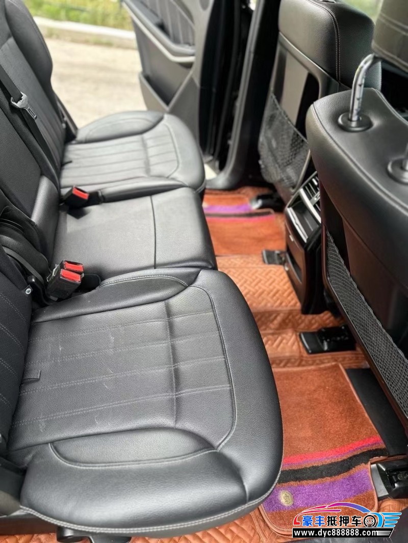 14年奔驰GL轿车抵押车出售