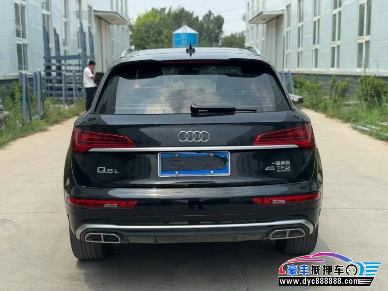 23年奥迪Q5轿车抵押车出售