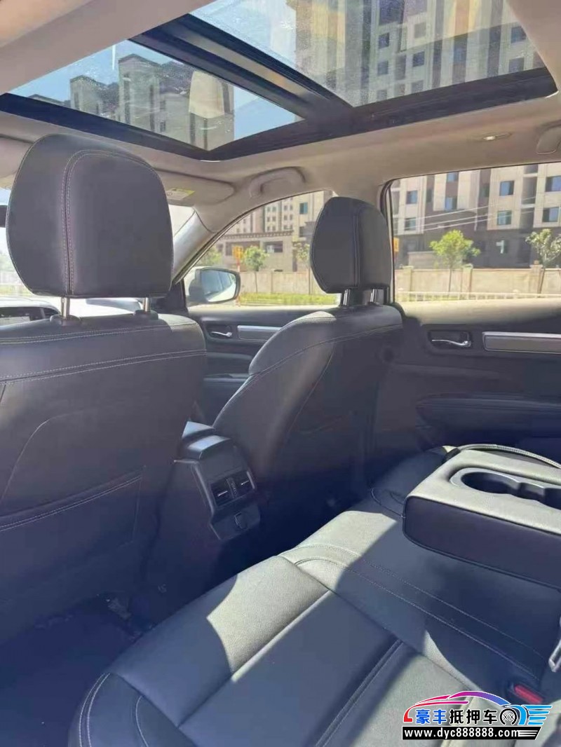 18年雷诺科雷傲轿车抵押车出售