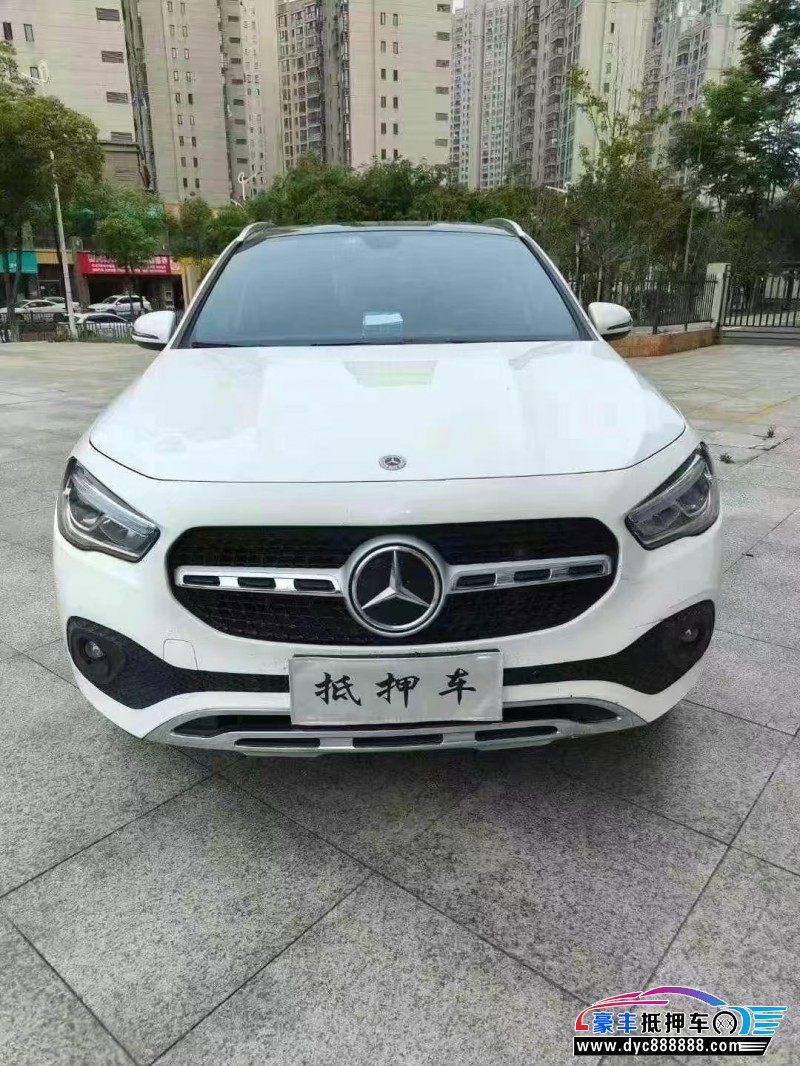 抵押车出售21年奔驰GLASUV