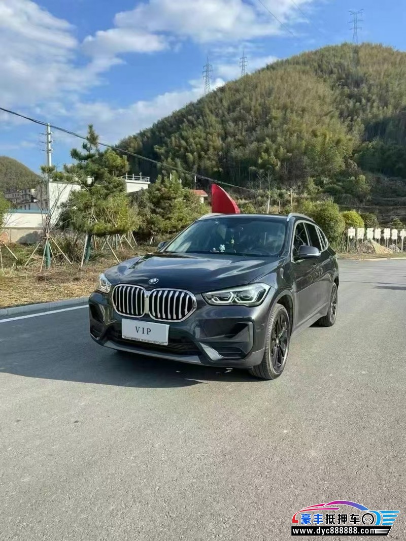 22年宝马X1SUV抵押车出售