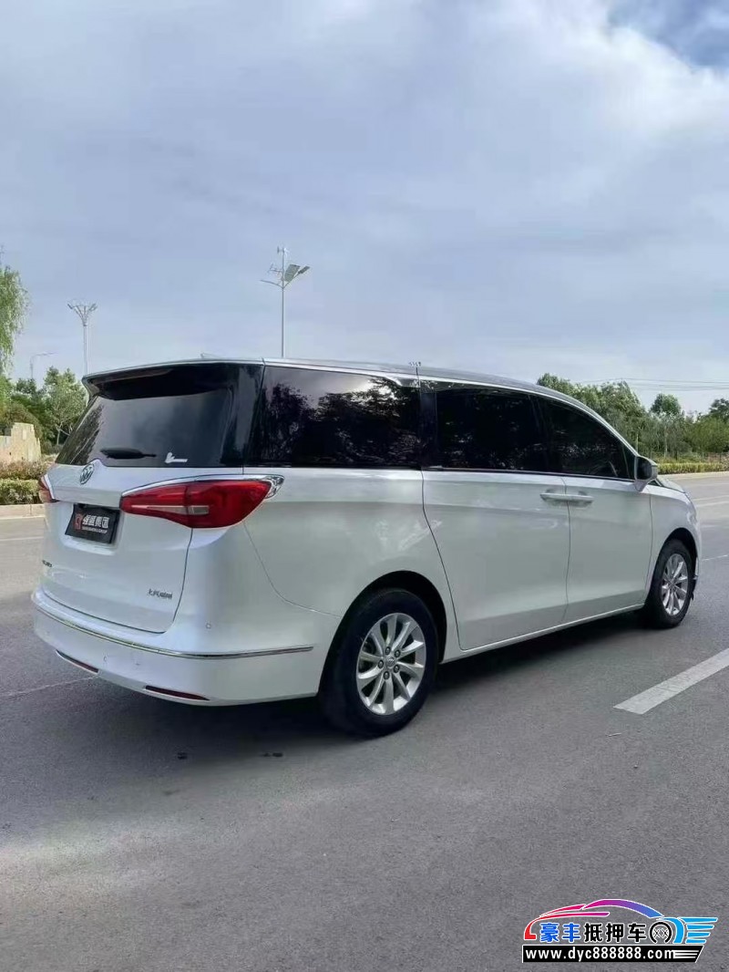 20年别克GL8轿车抵押车出售