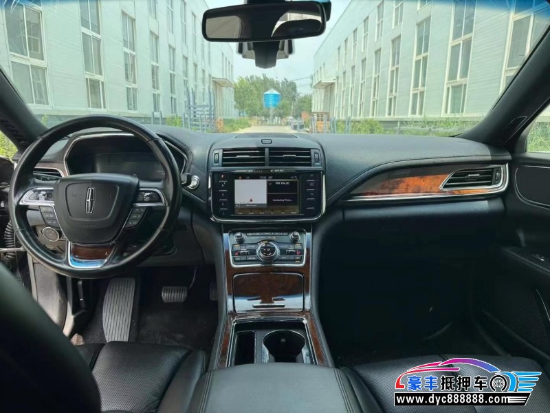 19年林肯大陆轿车抵押车出售