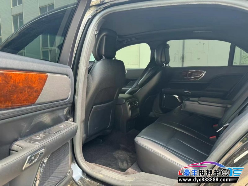 19年林肯大陆轿车抵押车出售