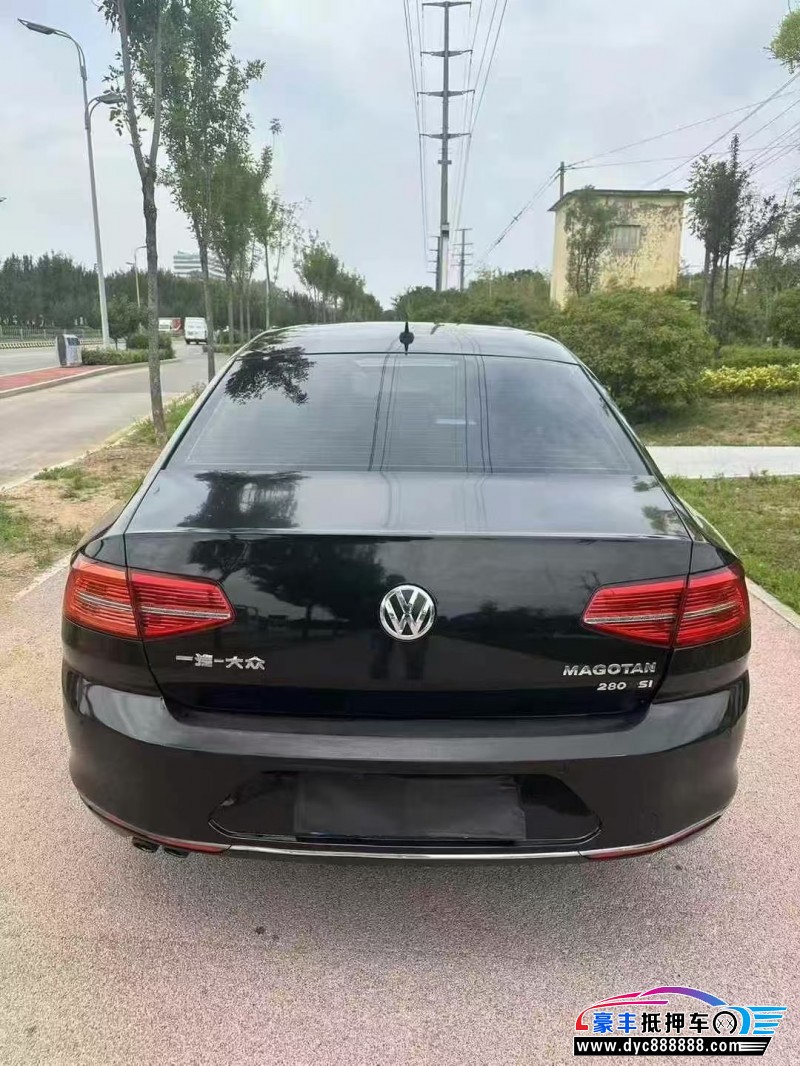 17年大众迈腾轿车抵押车出售