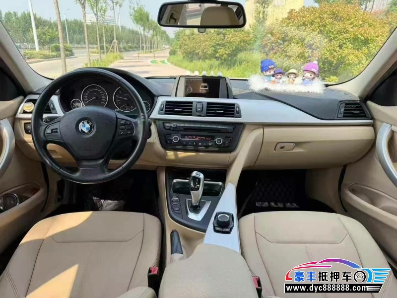 15年宝马3系轿车抵押车出售