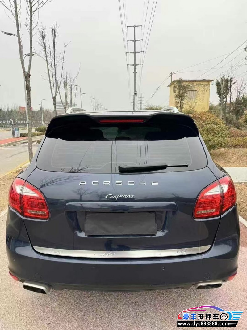 13年保时捷卡宴轿车抵押车出售