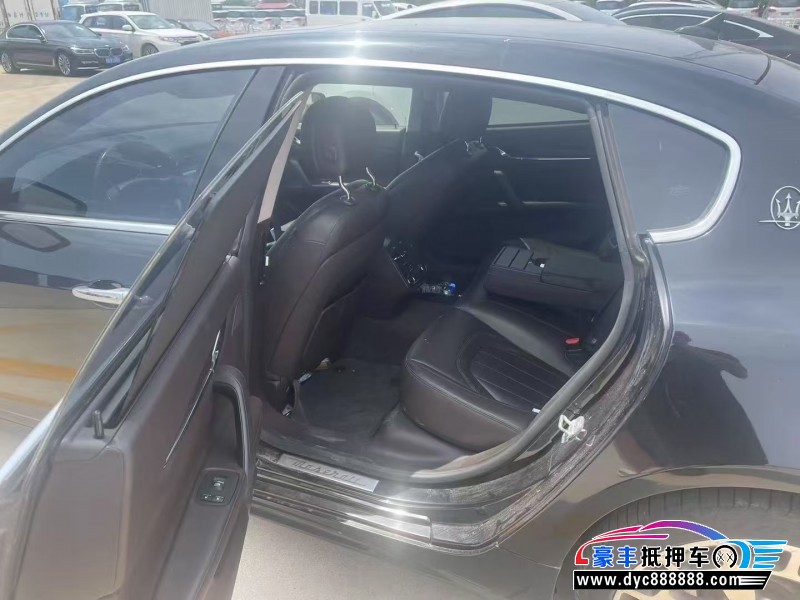 14年玛莎拉蒂总裁轿车抵押车出售