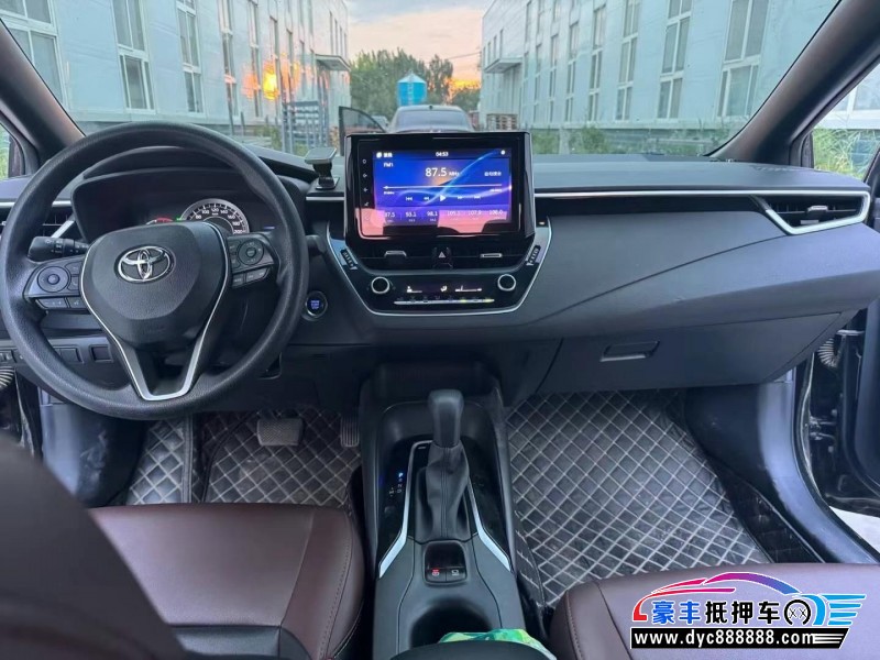 20年丰田雷凌轿车抵押车出售