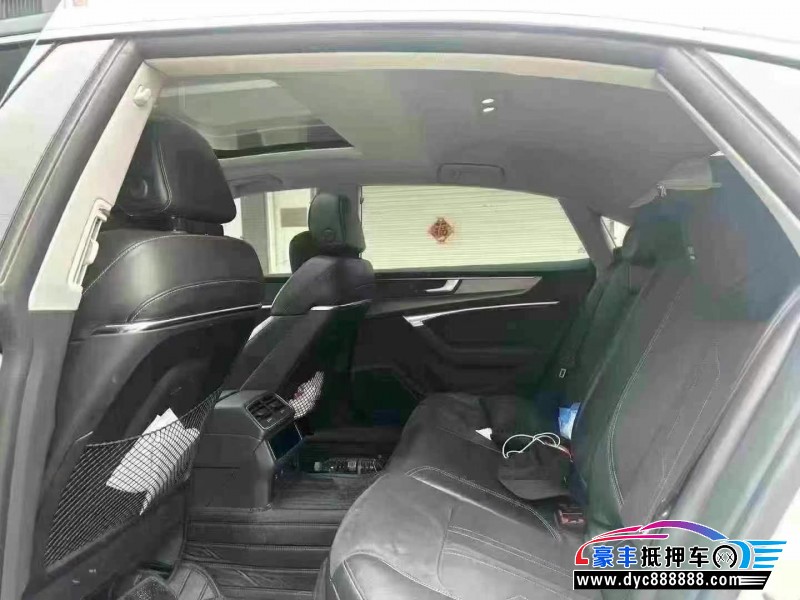 23年奥迪A7轿车抵押车出售