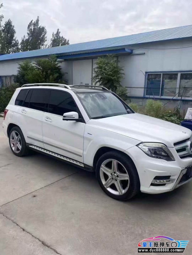 15年奔驰GLK轿车抵押车出售
