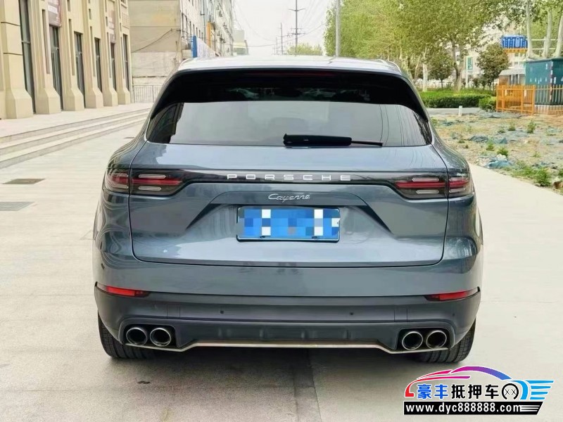 18年保时捷卡宴轿车抵押车出售