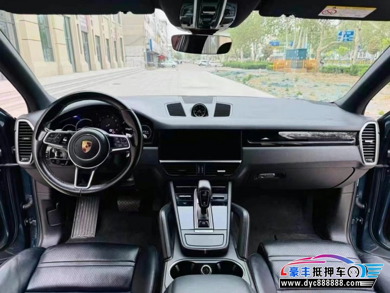18年保时捷卡宴轿车抵押车出售