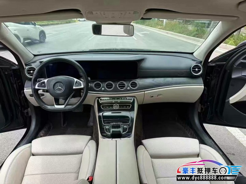 17年奔驰E轿车抵押车出售