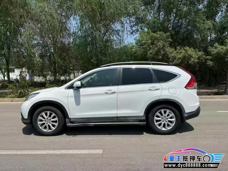 14年本田CR-V轿车抵押车出售