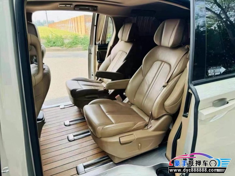 19年别克GL8轿车抵押车出售