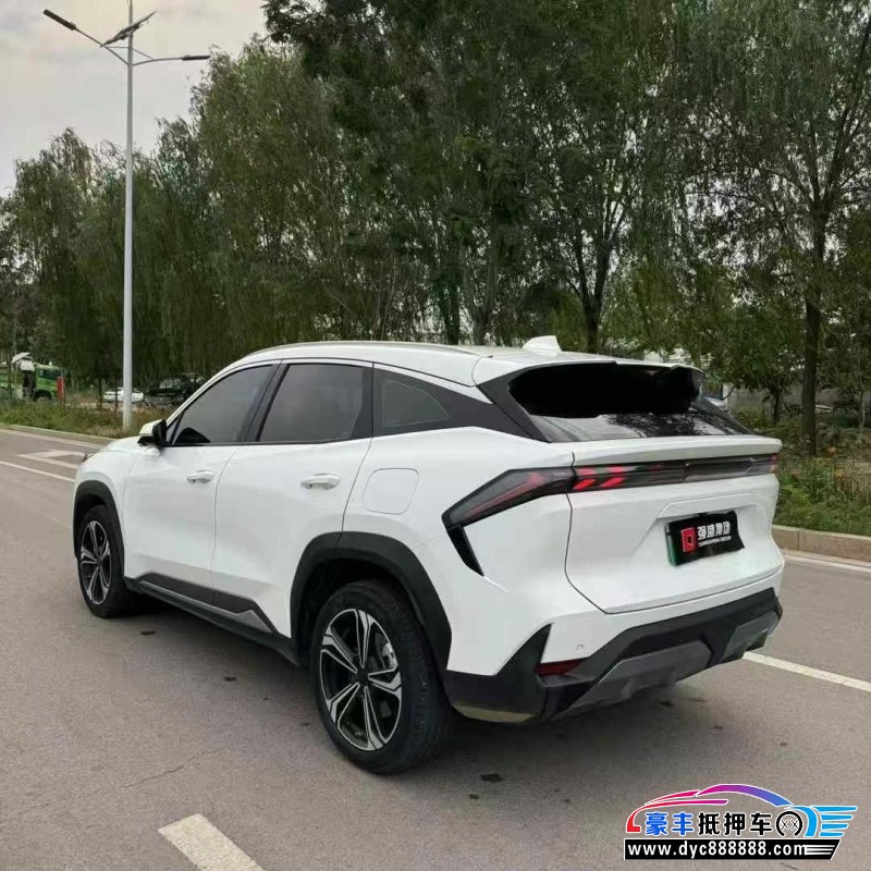 24年吉利银河L7轿车抵押车出售