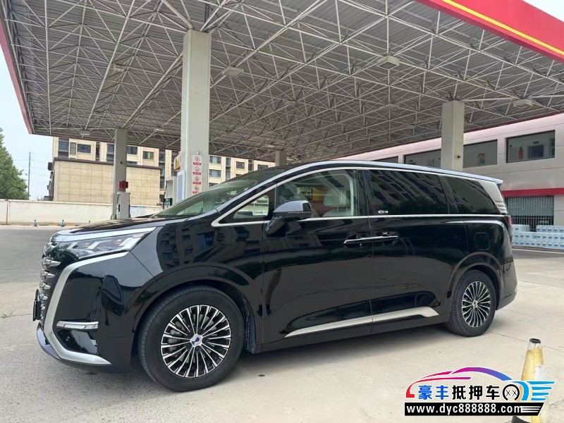 24年腾势D9轿车抵押车出售