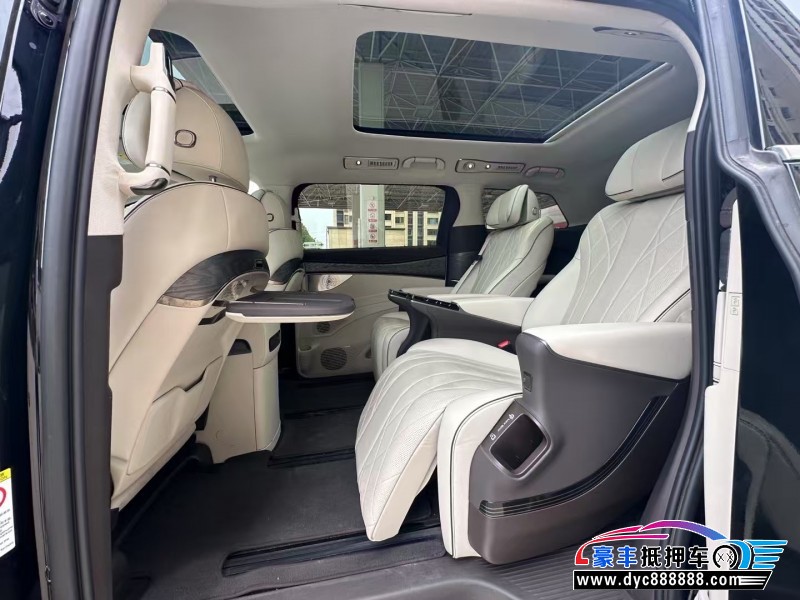 24年腾势D9轿车抵押车出售