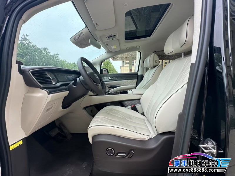 24年腾势D9轿车抵押车出售