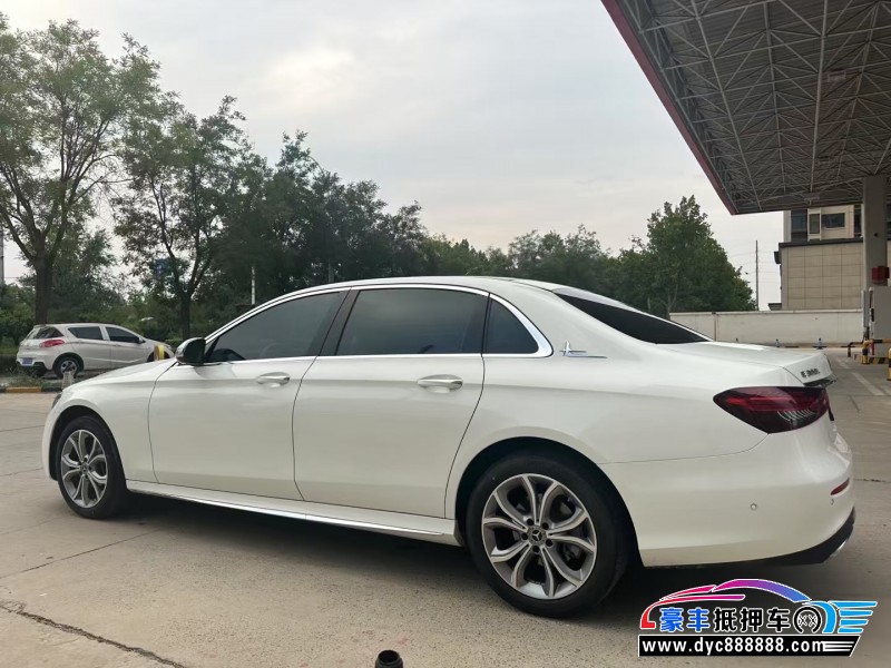 23年奔驰E轿车抵押车出售