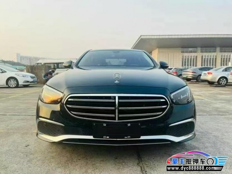 20年奔驰E轿车抵押车出售