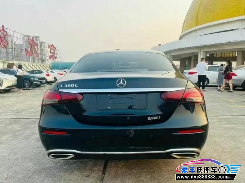 20年奔驰E轿车抵押车出售