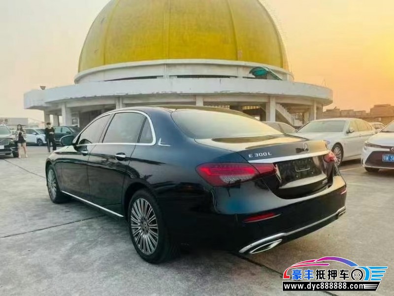 20年奔驰E轿车抵押车出售