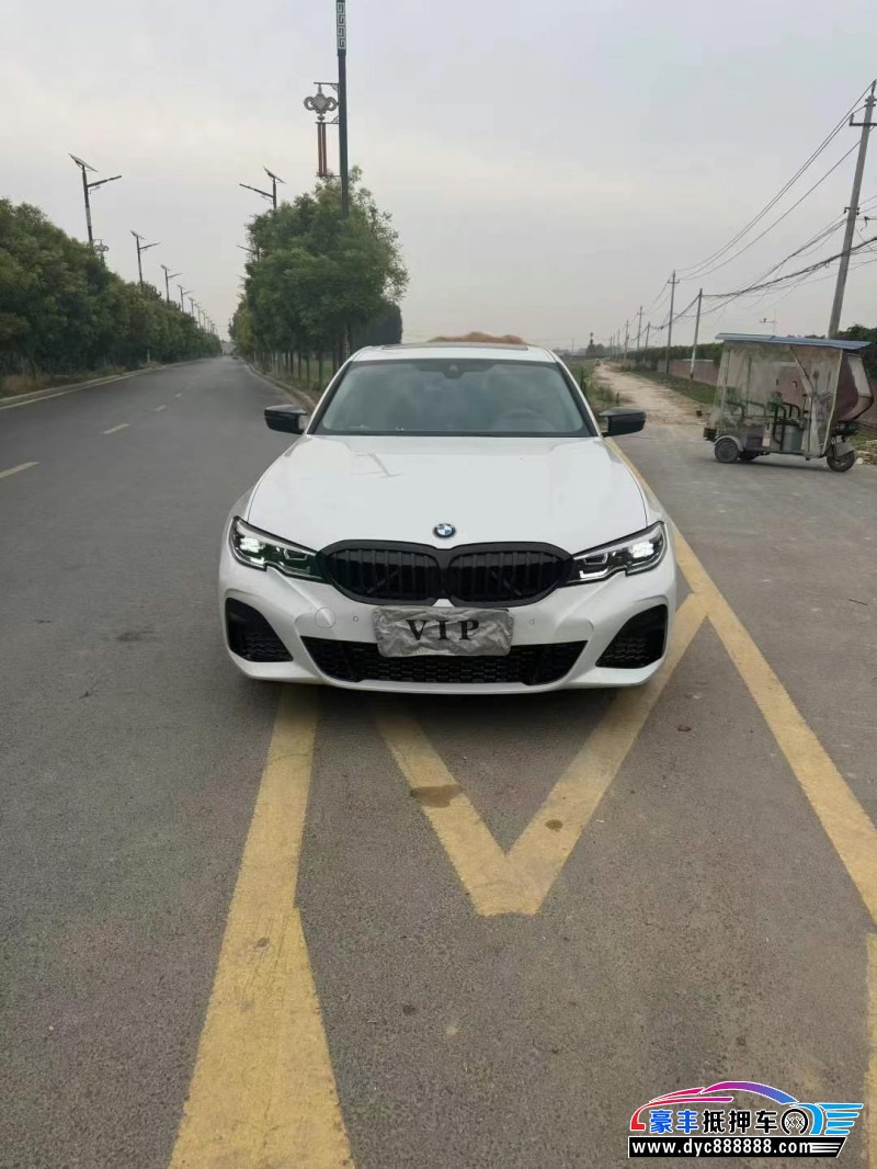 21年宝马3系轿车抵押车出售