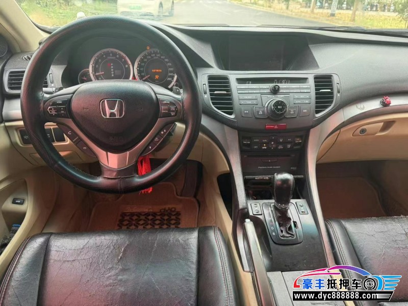 10年本田思铂睿轿车抵押车出售
