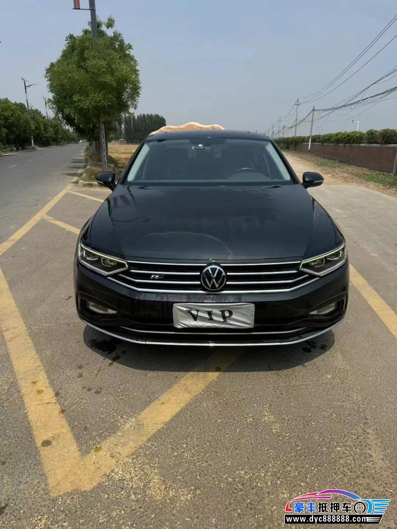 抵押车出售20年大众迈腾轿车