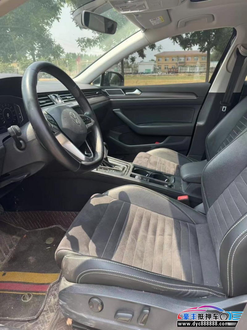 20年大众迈腾轿车抵押车出售