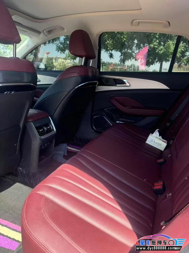 23年红旗H5轿车抵押车出售