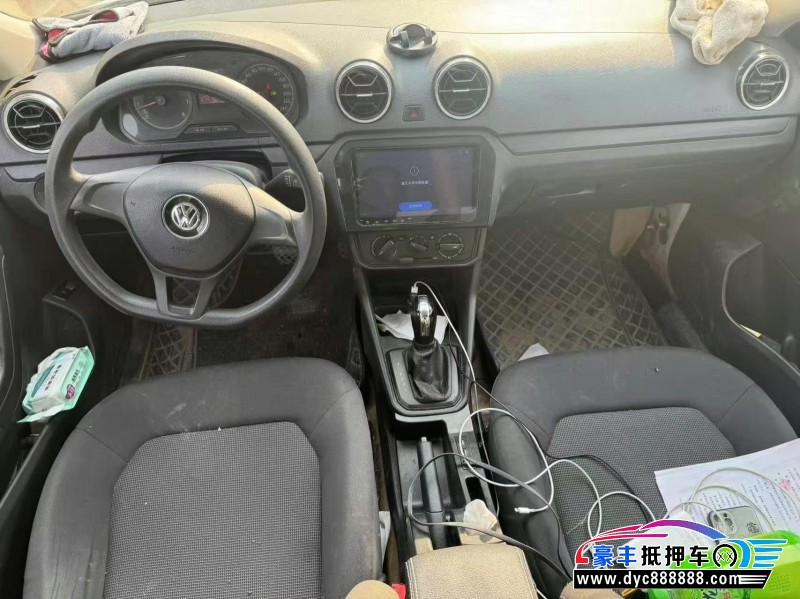 17年大众捷达轿车抵押车出售