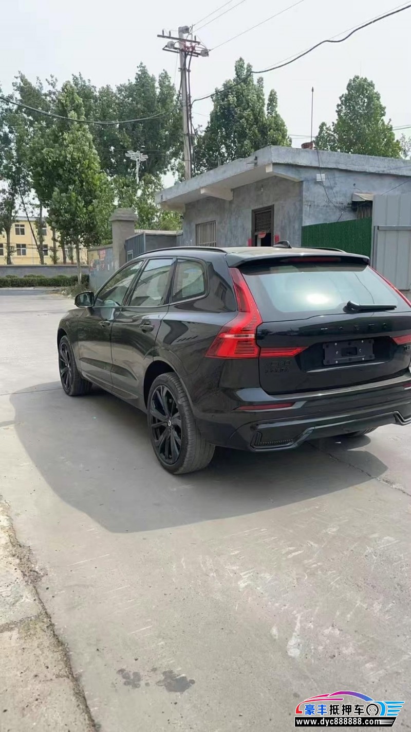25年沃尔沃XC60轿车抵押车出售