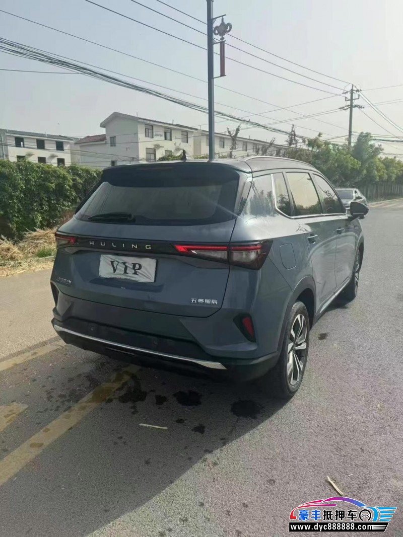 22年五菱星辰轿车抵押车出售