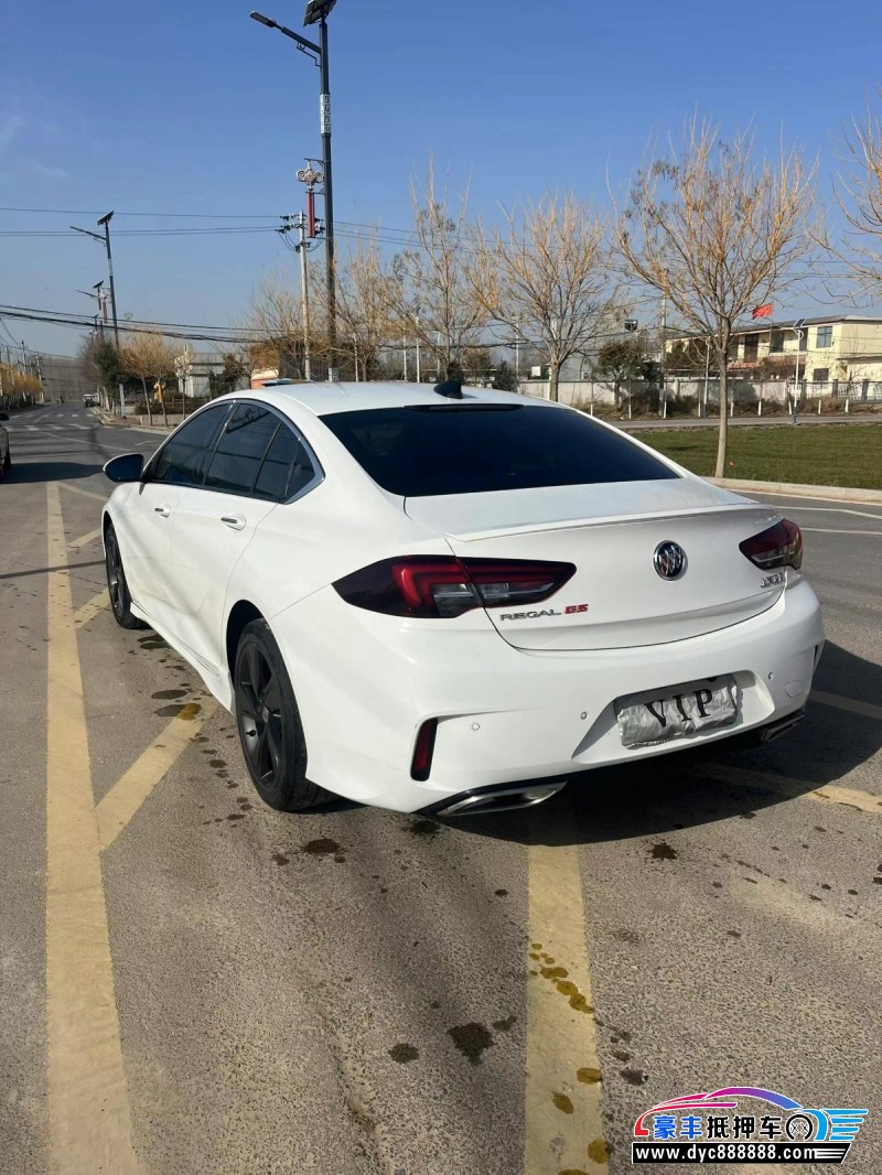 19年别克君威轿车抵押车出售