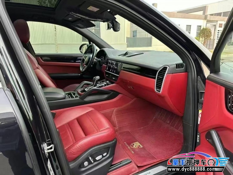 20年保时捷卡宴轿车抵押车出售